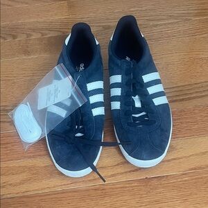 Adidas Men's Navy and White Sneakers